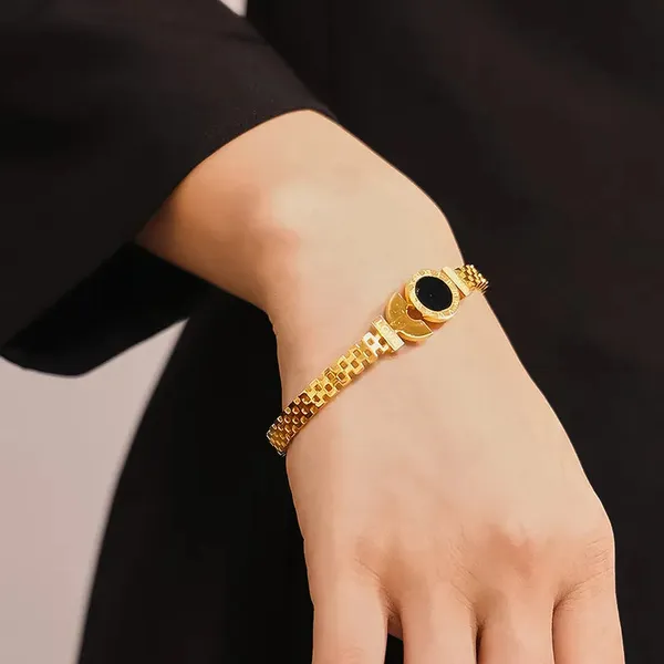 Gold_Roman_Numeral_Bracelets_For_Women